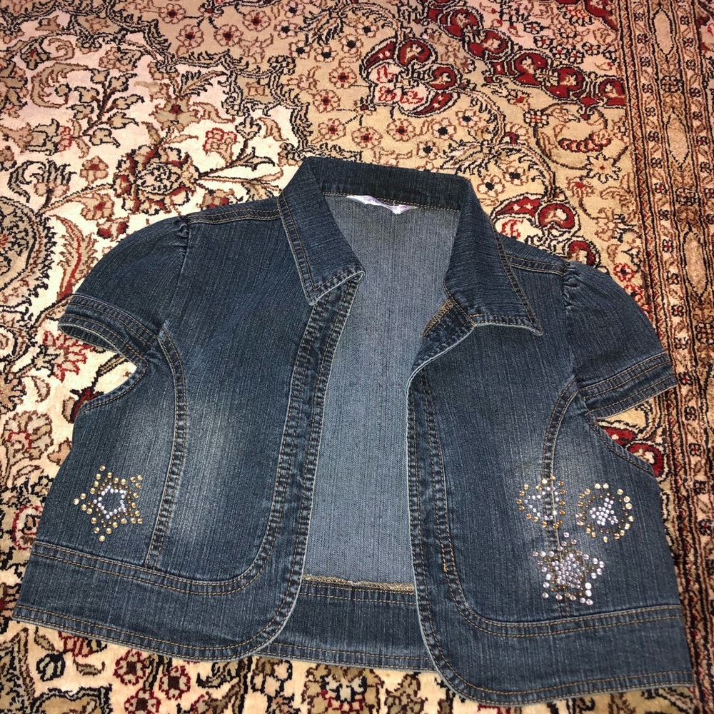 Cropped jean jacket